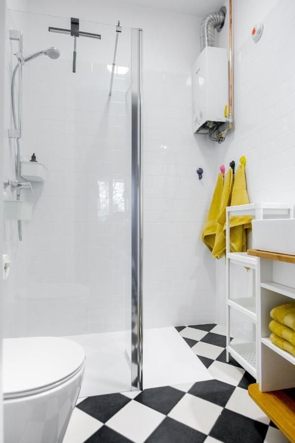 Апартаменты Apartament / Old Town - Sw.Ducha Гданьск Экстерьер фото